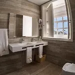 Hotel Fonte Velha 3*