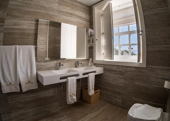 Hotel Fonte Velha 3*