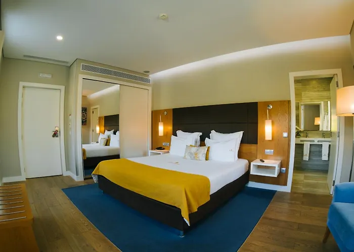 Fonte Velha Hotel 3*